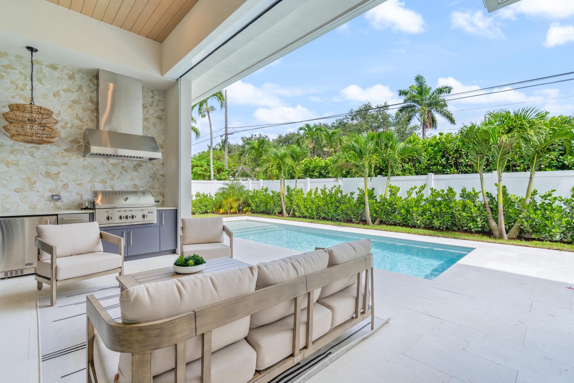 727 SW 28th Avenue, Boynton Beach, FL 33435 Photo