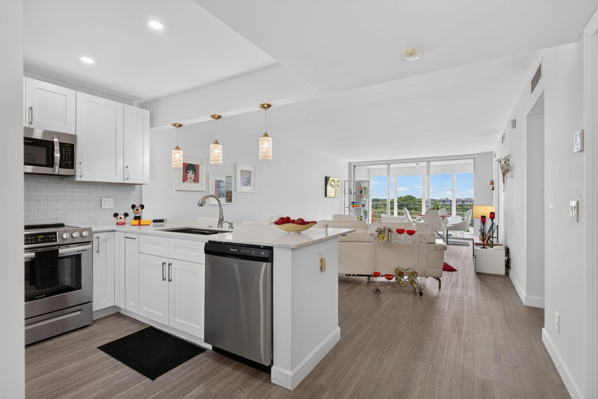 575 Oaks Lane, Unit 709, Pompano Beach, FL 33069 Photo