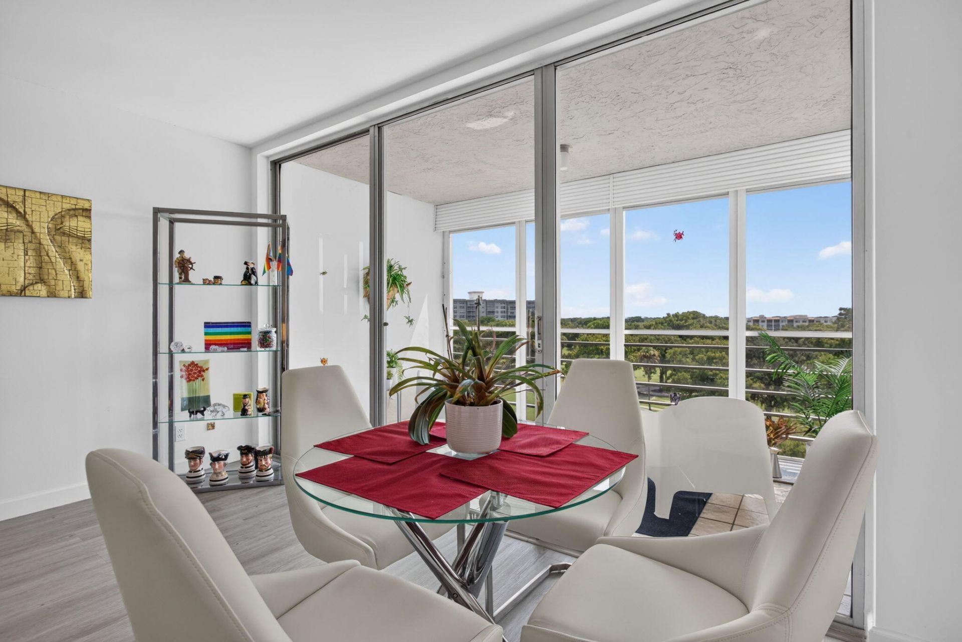 575 Oaks Lane, Unit 709, Pompano Beach, FL 33069 Photo