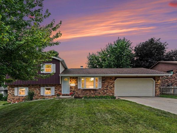 2816 Council Oak Drive, South Bend, IN 46628