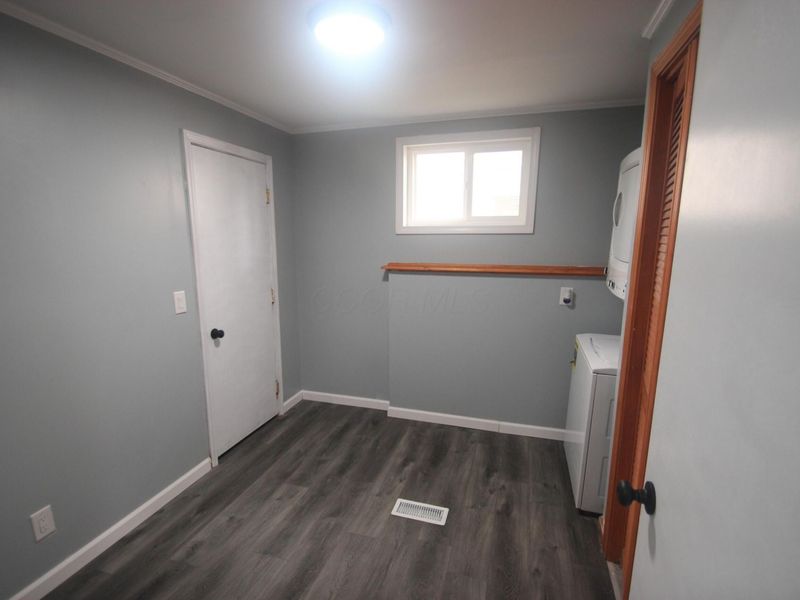 247 Clinton Street, Marion, OH 43302 Photo 14