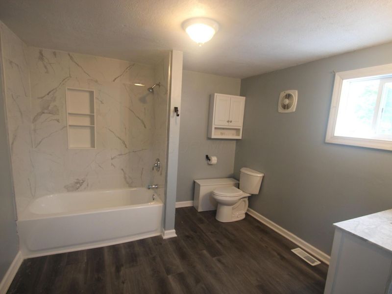 247 Clinton Street, Marion, OH 43302 Photo 16