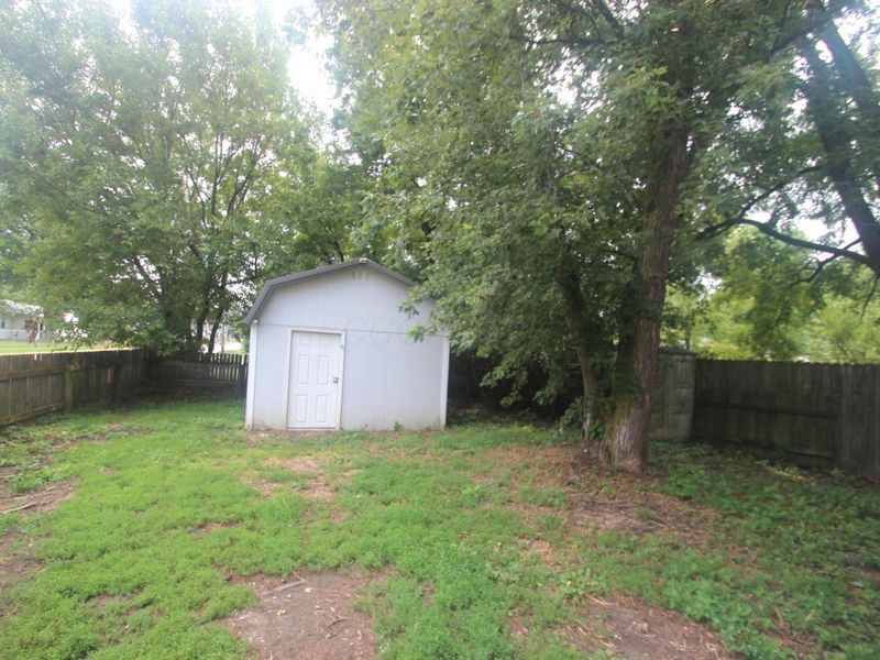 247 Clinton Street, Marion, OH 43302 Photo 6