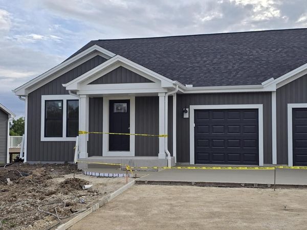 N162W21865 Poppy ROAD, Jackson, WI 53037