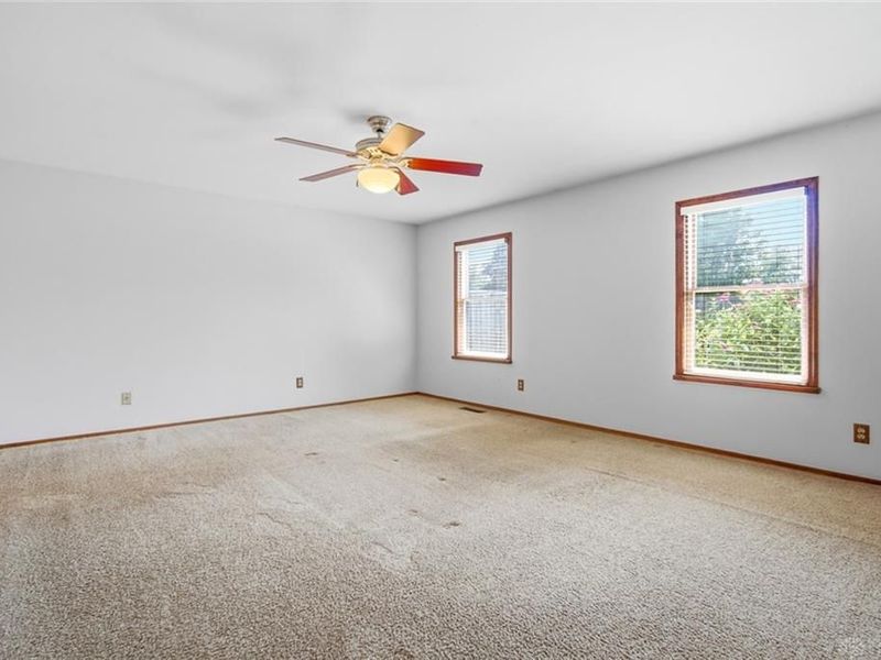 8621 Emeraldgate Drive, Huber Heights, OH 45424 Photo 22