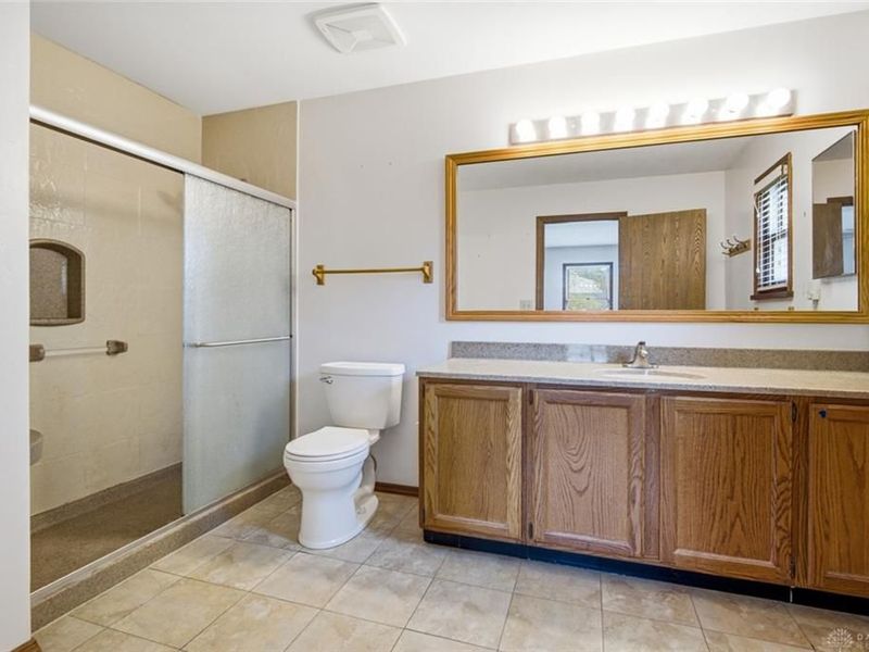 8621 Emeraldgate Drive, Huber Heights, OH 45424 Photo 24