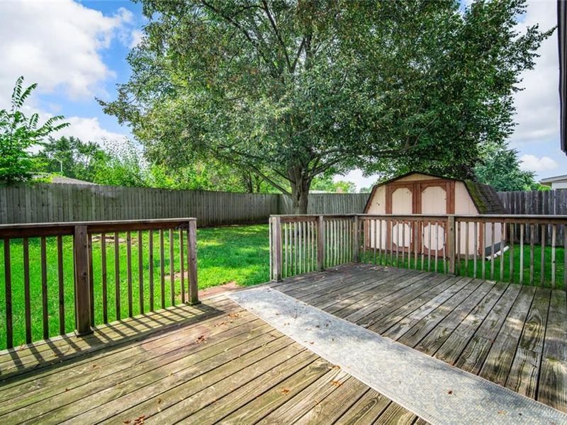 8621 Emeraldgate Drive, Huber Heights, OH 45424 Photo 7