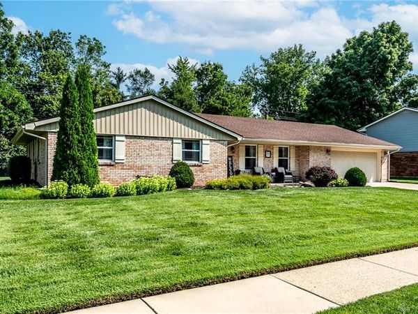 301 Marsha Jeanne Way, Centerville, OH 45458