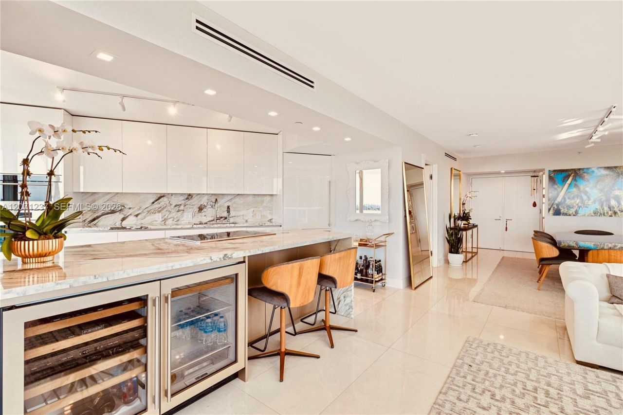 2127 Brickell Ave , Unit 1505, Miami, FL 33129 Photo