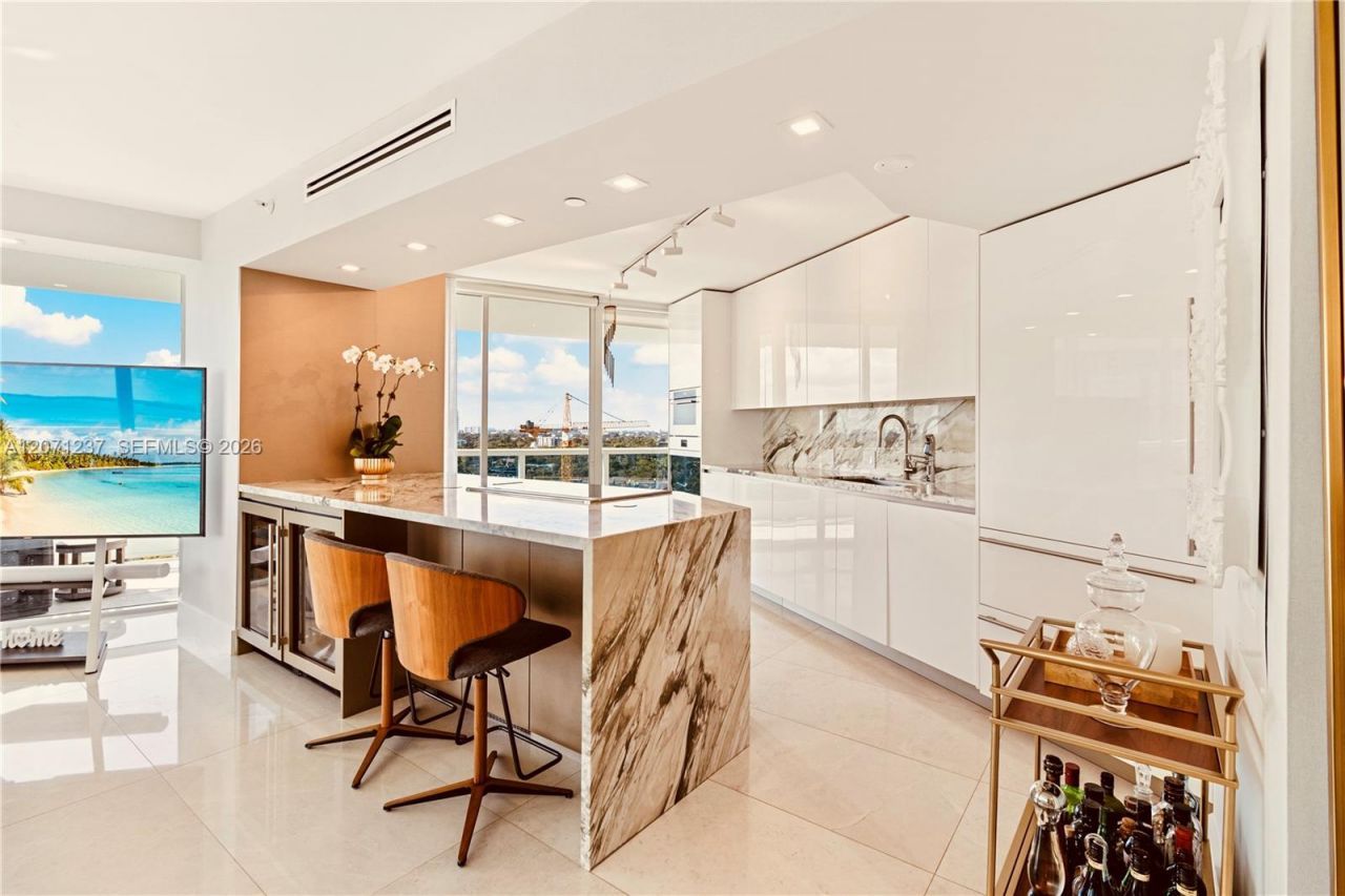 2127 Brickell Ave , Unit 1505, Miami, FL 33129 Photo