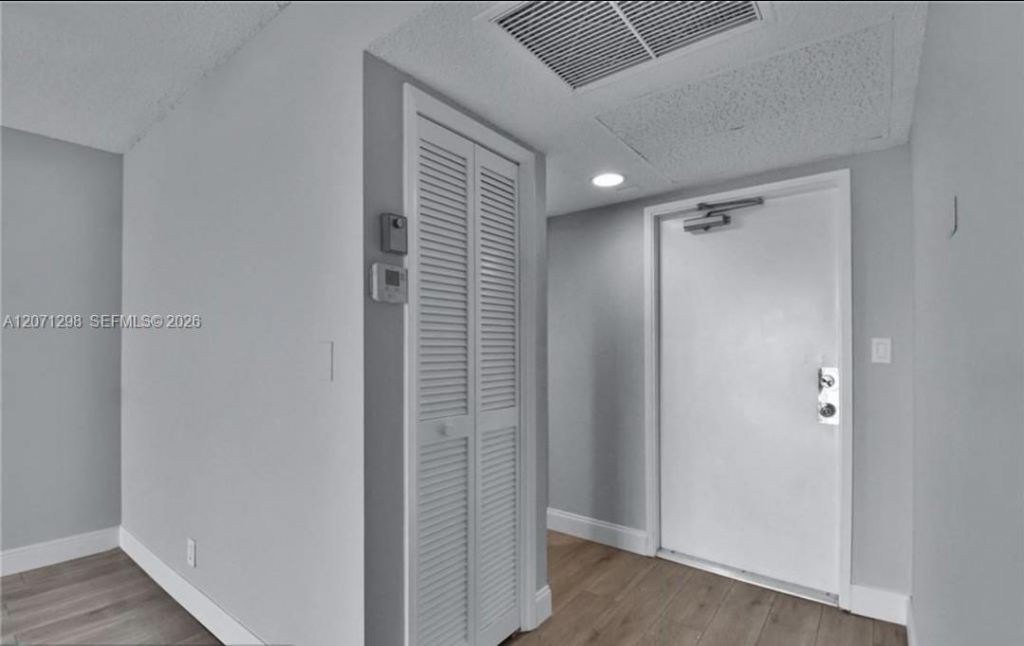 3090 N Course Dr, Unit 405, Pompano Beach, FL 33069 Photo