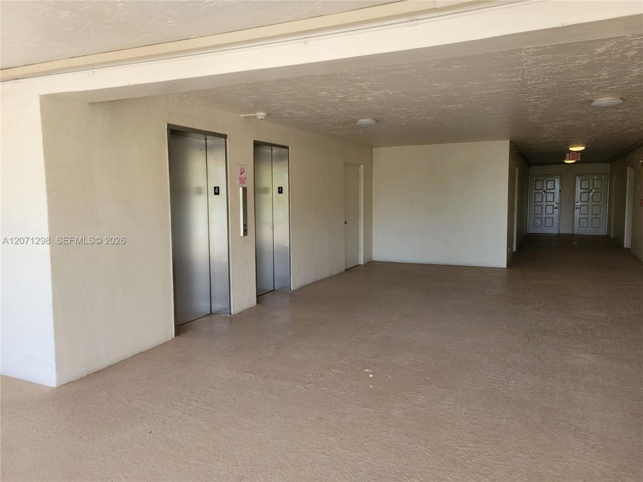 3090 N Course Dr, Unit 405, Pompano Beach, FL 33069 Photo
