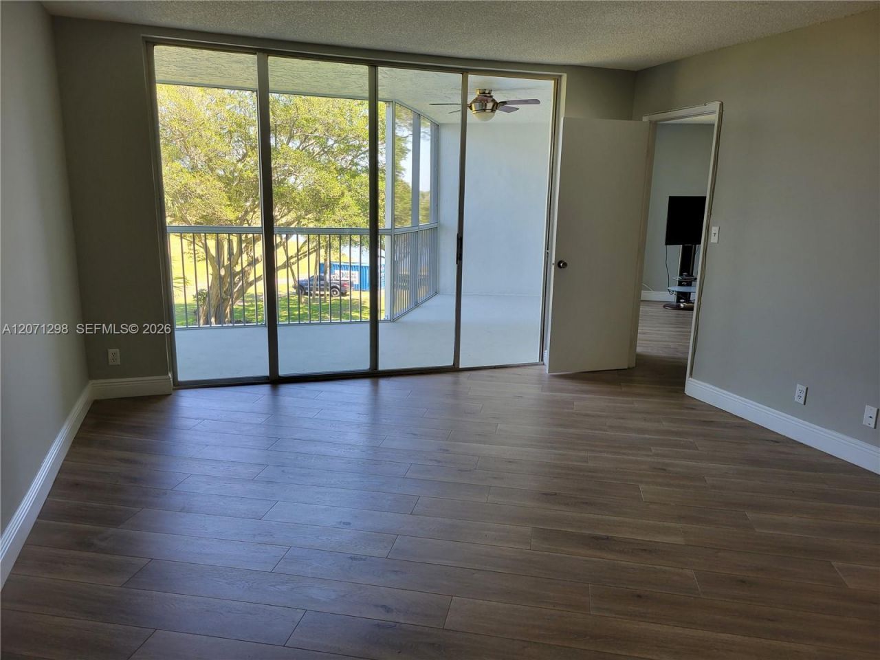 3090 N Course Dr, Unit 405, Pompano Beach, FL 33069 Photo