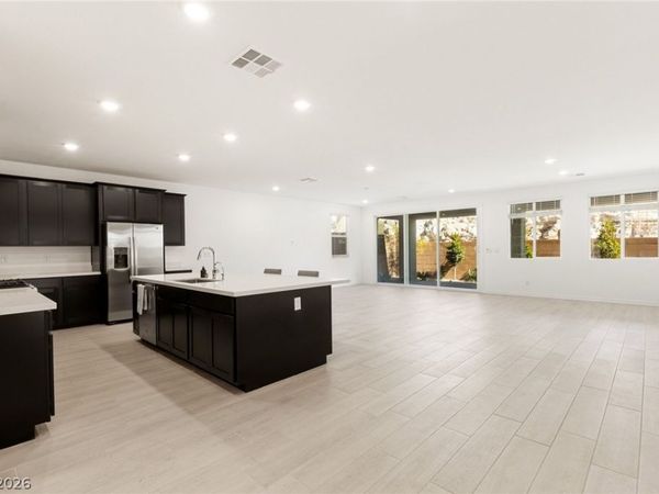 9986 Joshua Foothills Street, Las Vegas, NV 89178