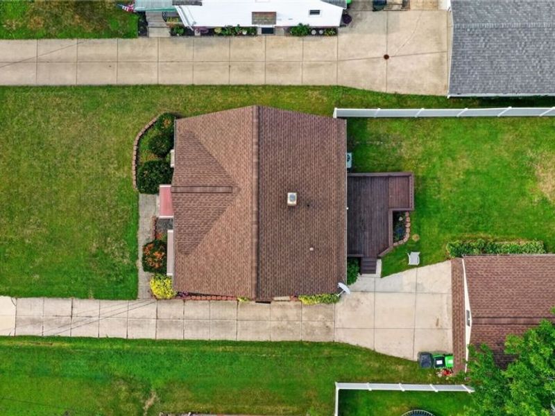 2239 Larchmont Drive, Wickliffe, OH 44092 Photo 41