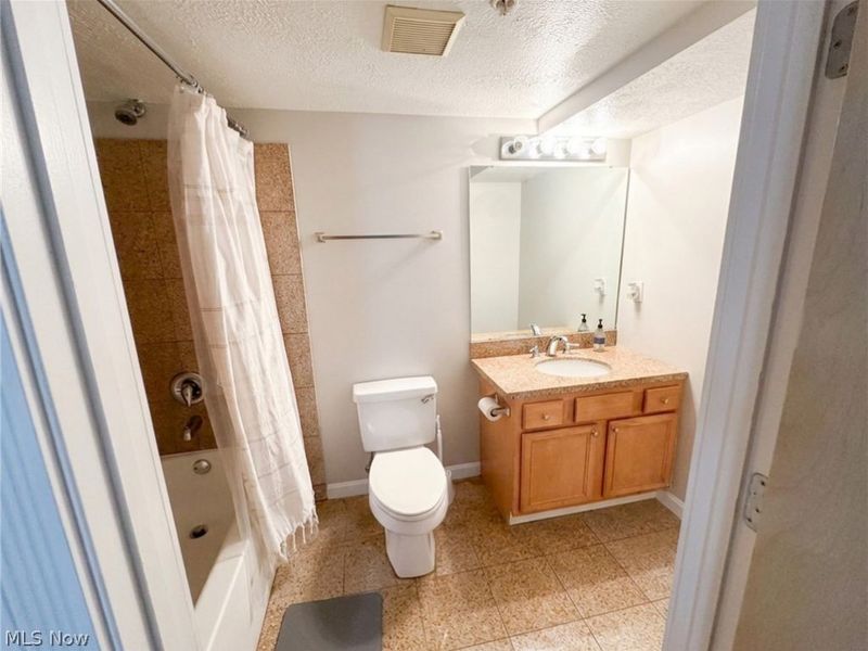 2222 Detroit Avenue, Unit 409, Cleveland, OH 44113 Photo 15