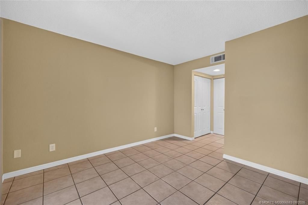 1627 SE Green Acres Circle, Unit Z203, Port Saint Lucie, FL 34952 Photo