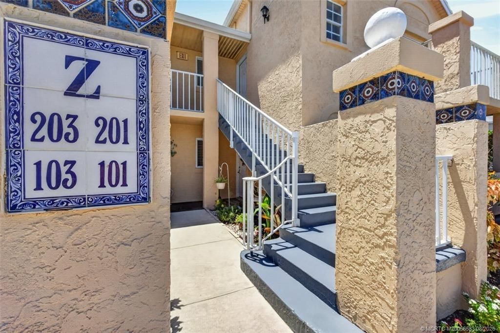 1627 SE Green Acres Circle, Unit Z203, Port Saint Lucie, FL 34952 Photo