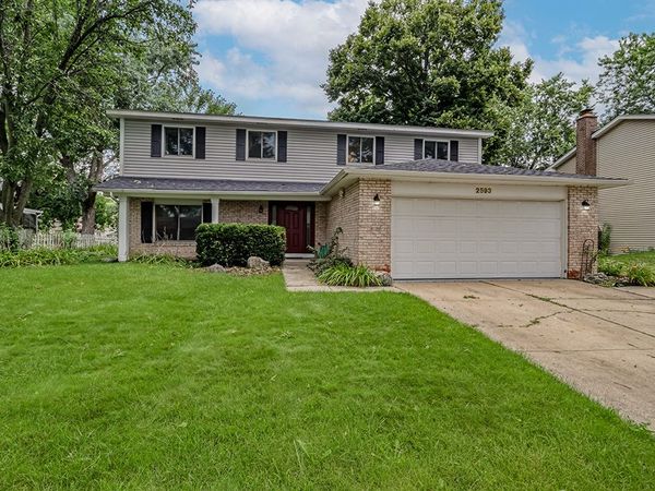 2593 Yellow Star Street , Woodridge, IL 60517