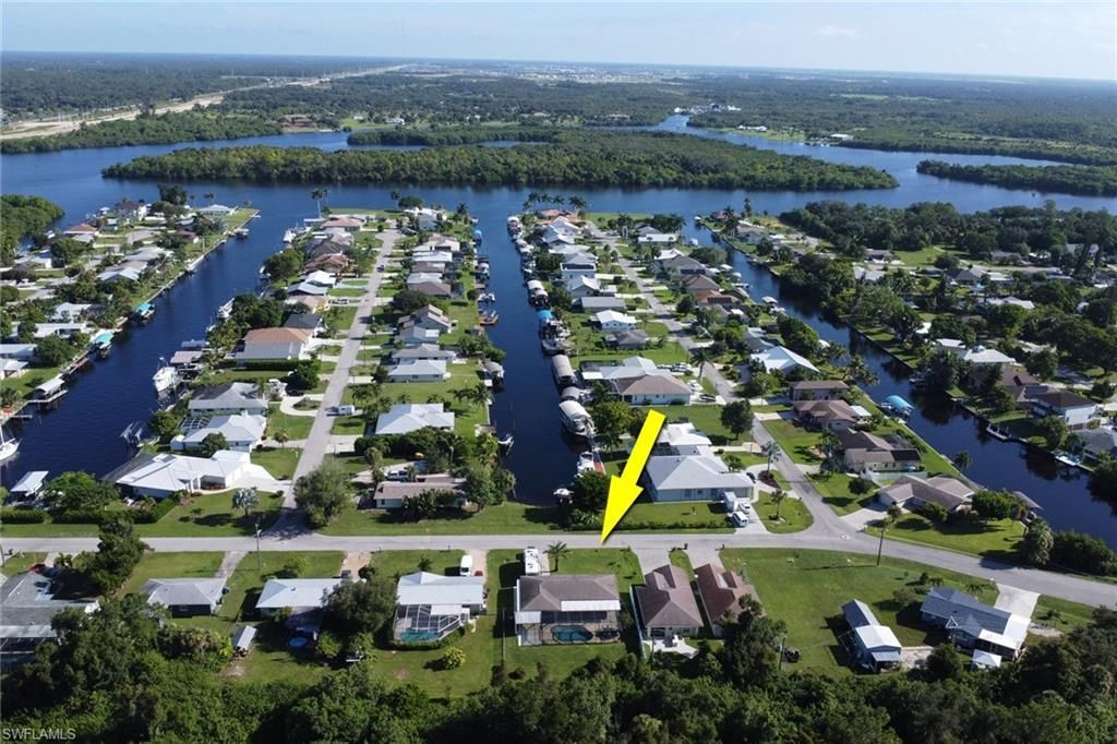 12213 De Moya Dr, Fort Myers, FL 33905 Photo