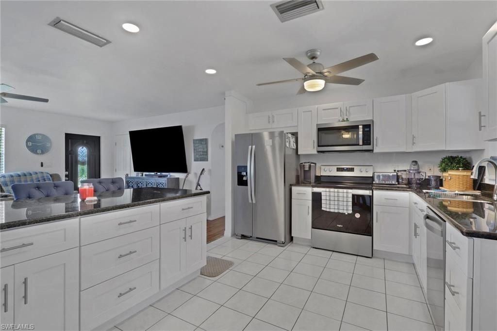 12213 De Moya Dr, Fort Myers, FL 33905 Photo