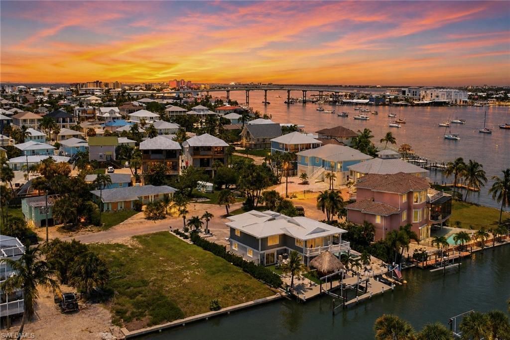 290 Ohio Ave, Fort Myers Beach, FL 33931 Photo