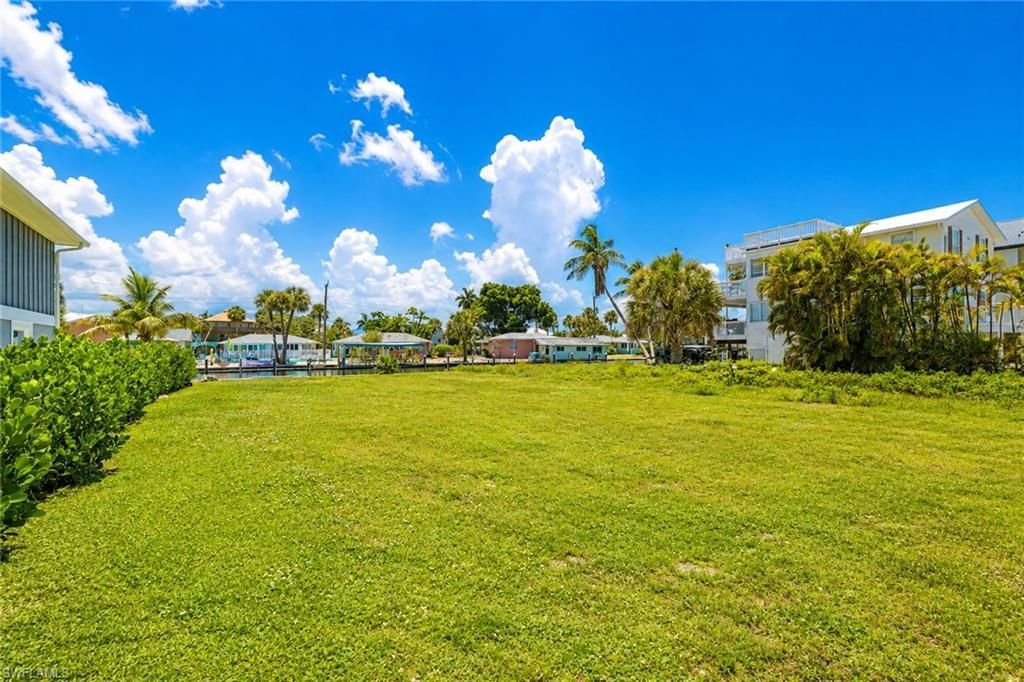 290 Ohio Ave, Fort Myers Beach, FL 33931 Photo