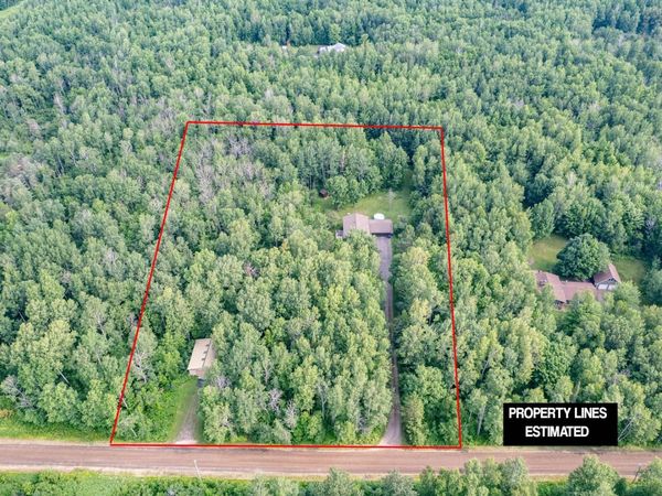 5665 Hagberg Road, Hermantown, MN 55811