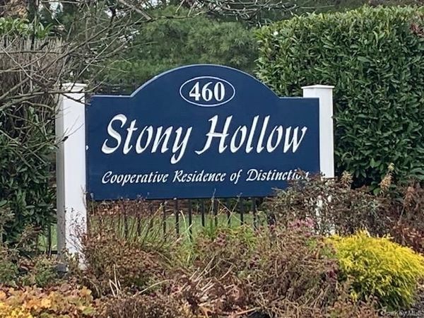 460 Old Town Road, Unit 26M, Port Jefferson Station, NY 11776
