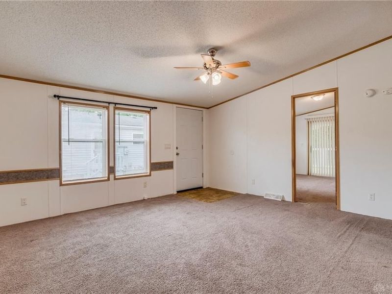 17 Bay Meadow Dr, Batavia, OH 45103 Photo 4