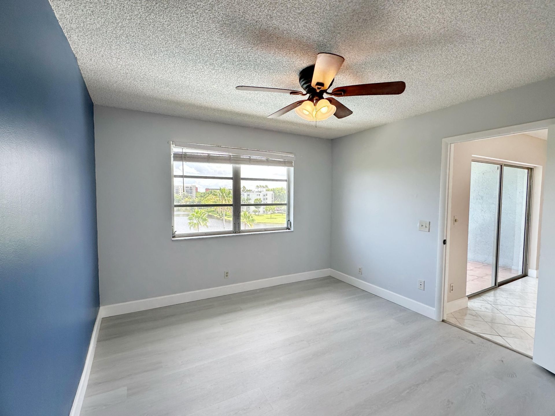 2220 N Cypress Bend Drive, Unit 503, Pompano Beach, FL 33069 Photo