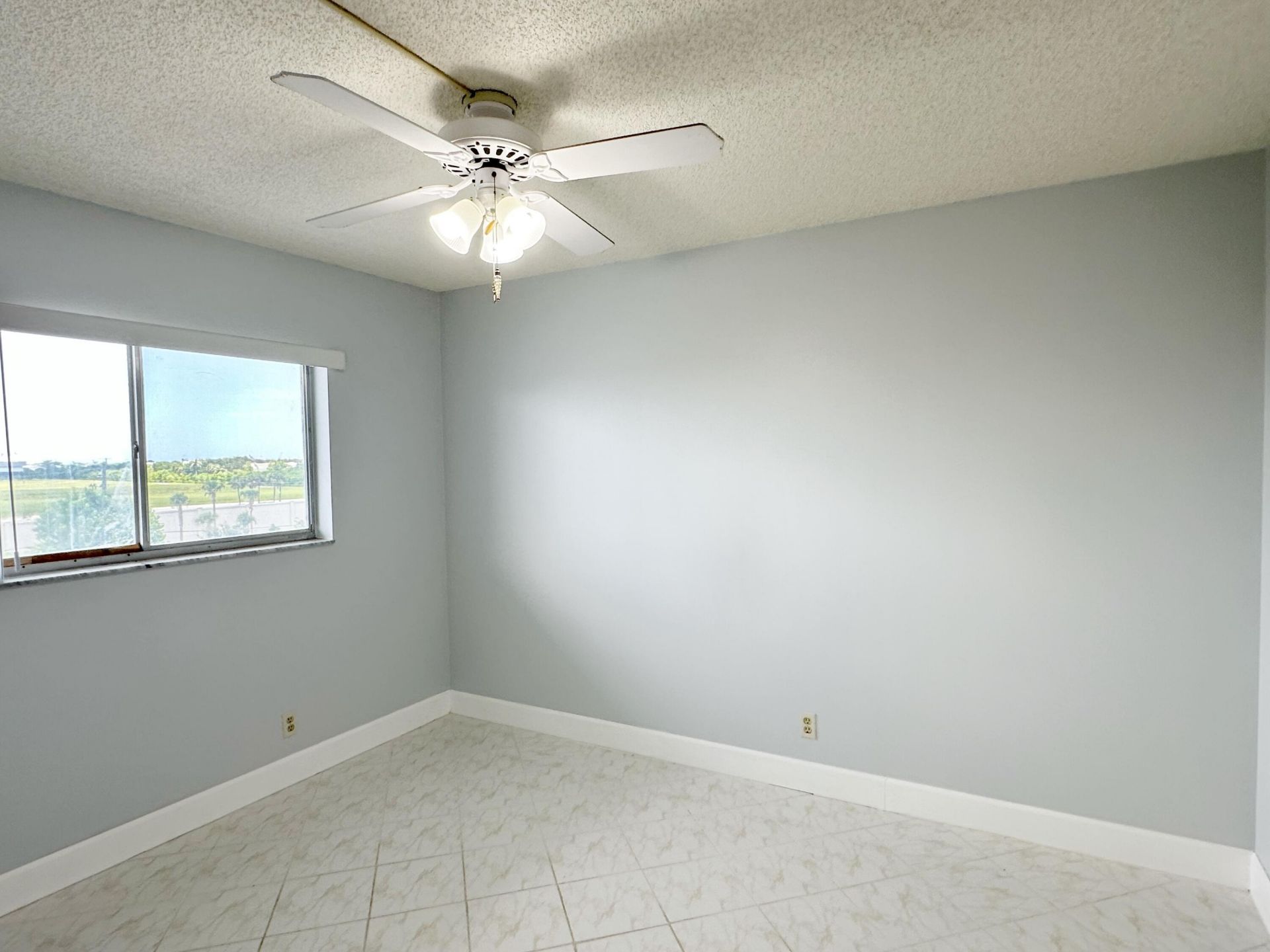 2220 N Cypress Bend Drive, Unit 503, Pompano Beach, FL 33069 Photo