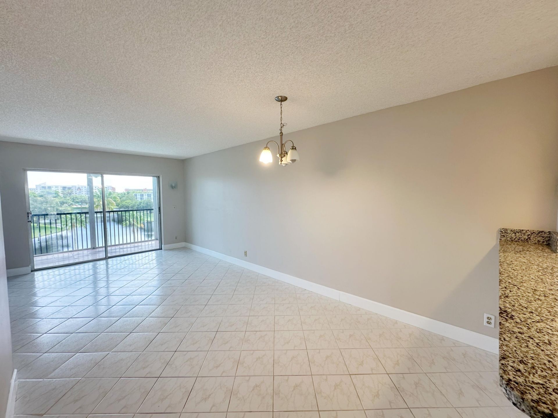 2220 N Cypress Bend Drive, Unit 503, Pompano Beach, FL 33069 Photo