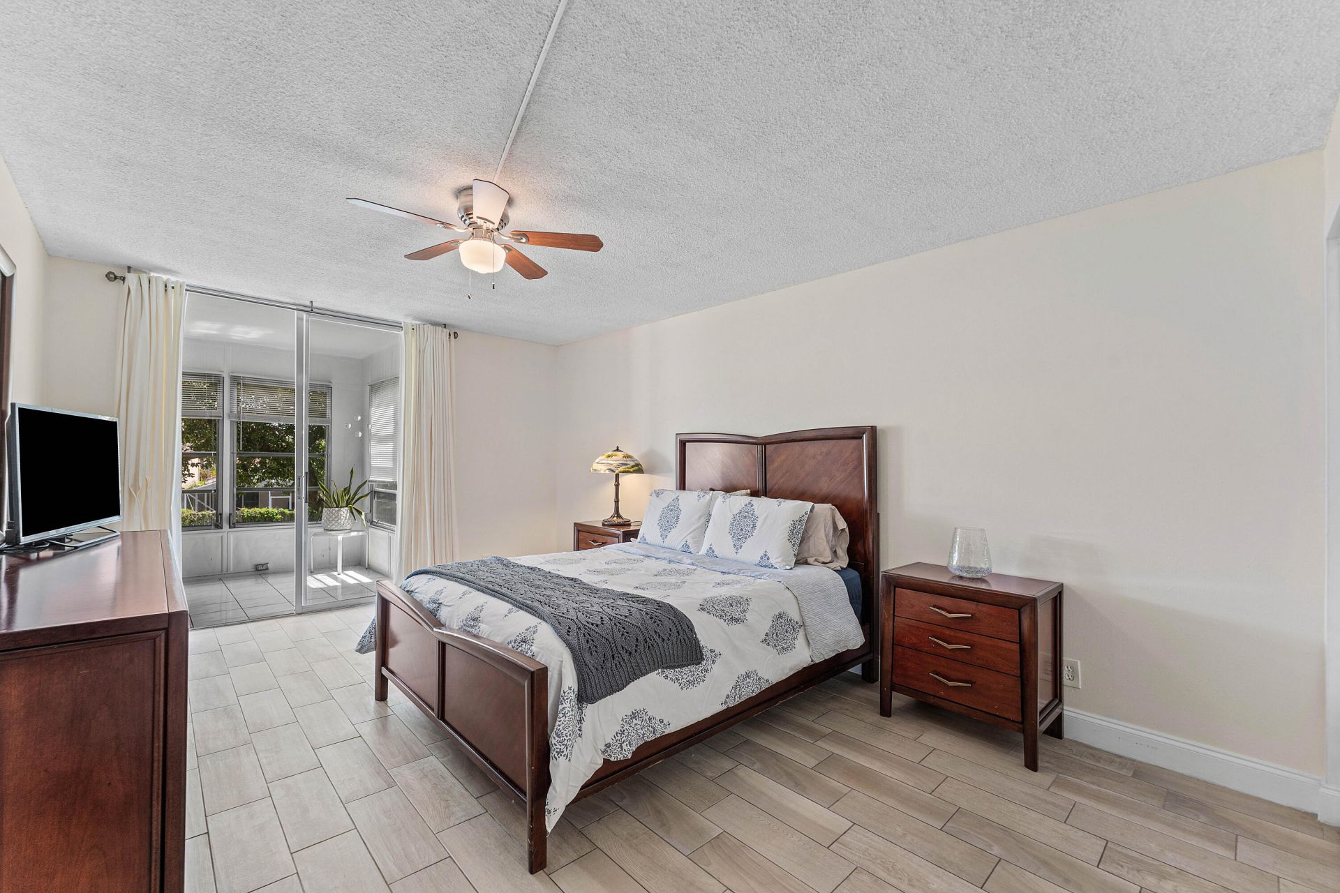 3251 Holiday Springs Boulevard, Unit 206, Margate, FL 33063 Photo