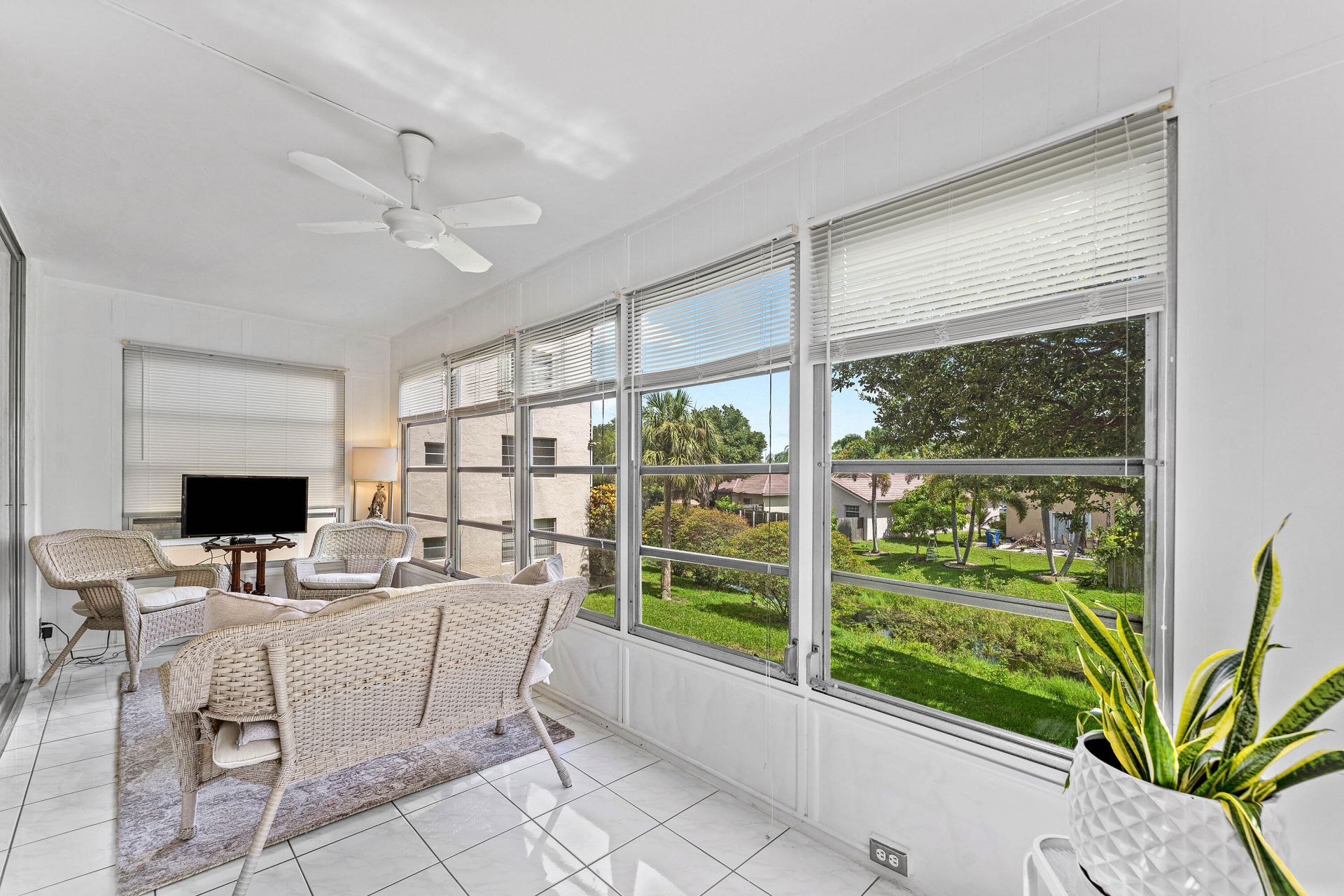 3251 Holiday Springs Boulevard, Unit 206, Margate, FL 33063 Photo