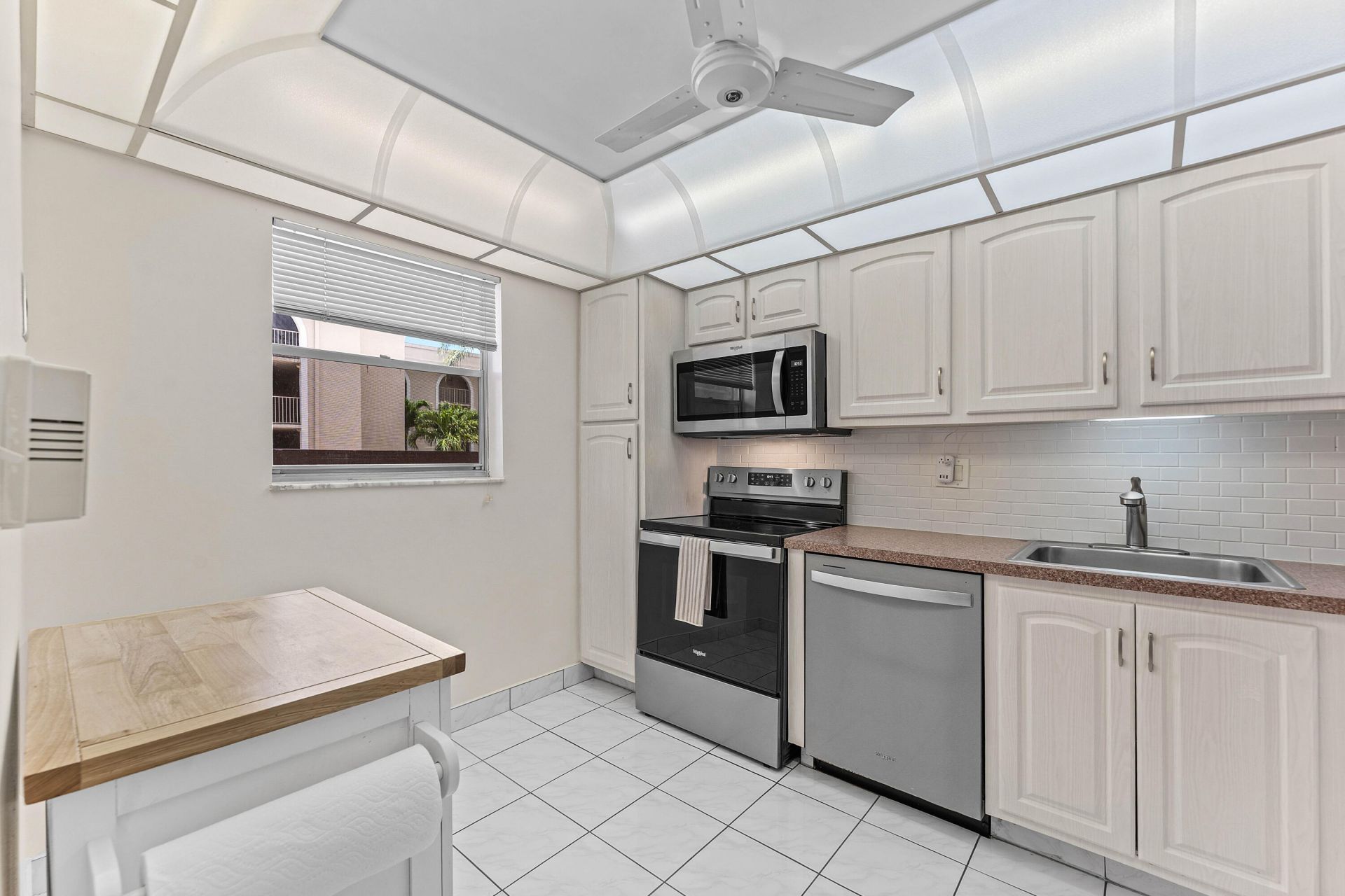 3251 Holiday Springs Boulevard, Unit 206, Margate, FL 33063 Photo