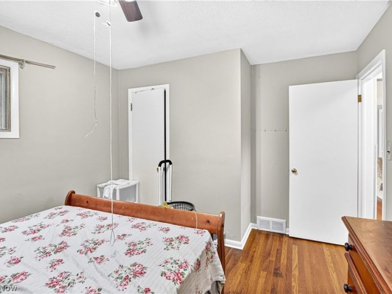 5984 Pearl Road, Parma Heights, OH 44130 Photo 16