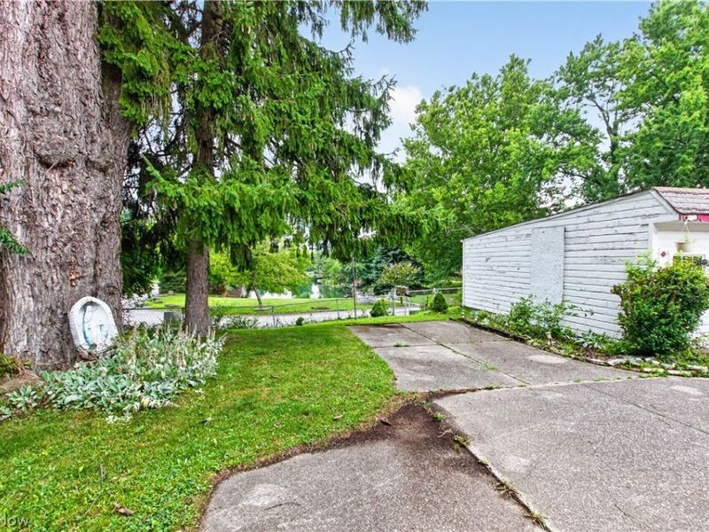 5984 Pearl Road, Parma Heights, OH 44130 Photo 33