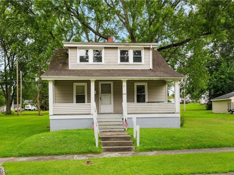 555 W New York Avenue, Sebring, OH 44672 Photo 2
