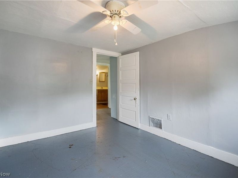 555 W New York Avenue, Sebring, OH 44672 Photo 26