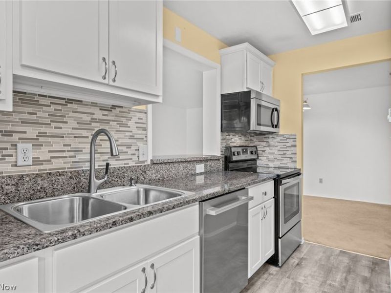 3070 Kent Road, Unit 312D, Stow, OH 44224 Photo 19