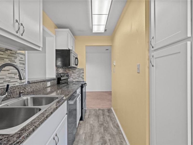 3070 Kent Road, Unit 312D, Stow, OH 44224 Photo 21