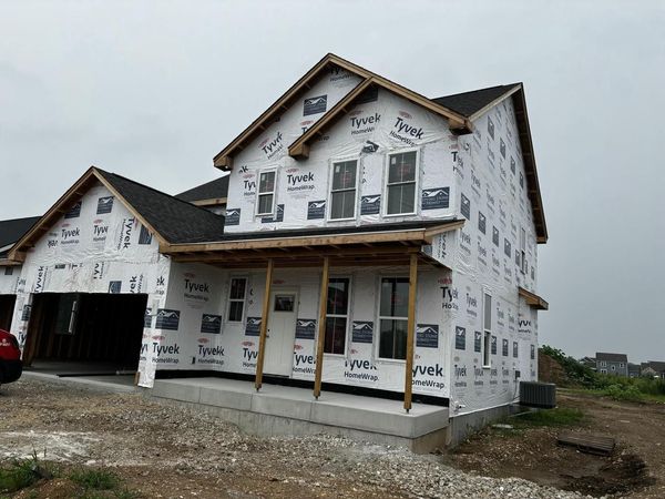 1749 Switchgrass STREET, Oconomowoc, WI 53066