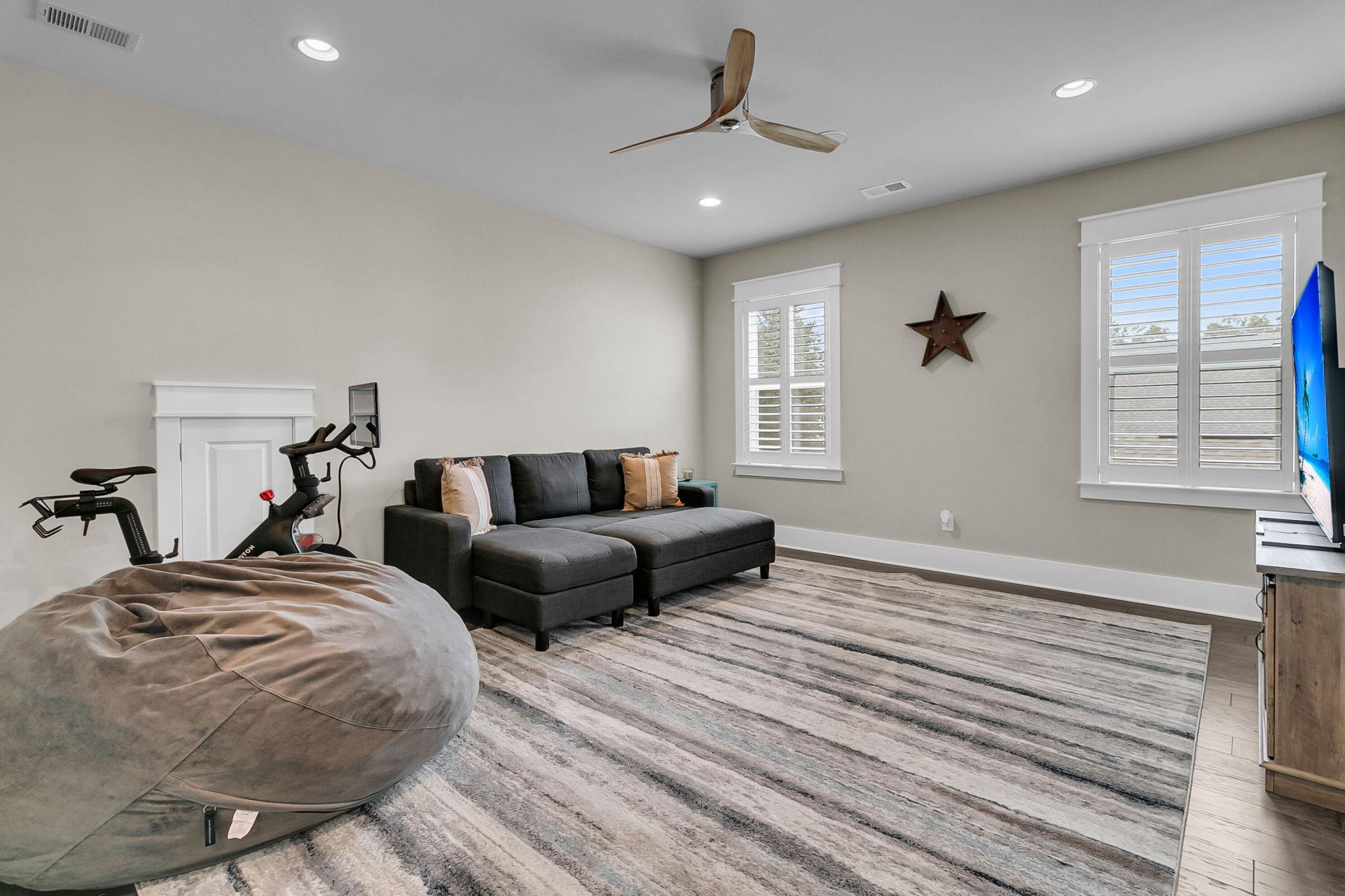 2671 Fountainhead Way Photo 25