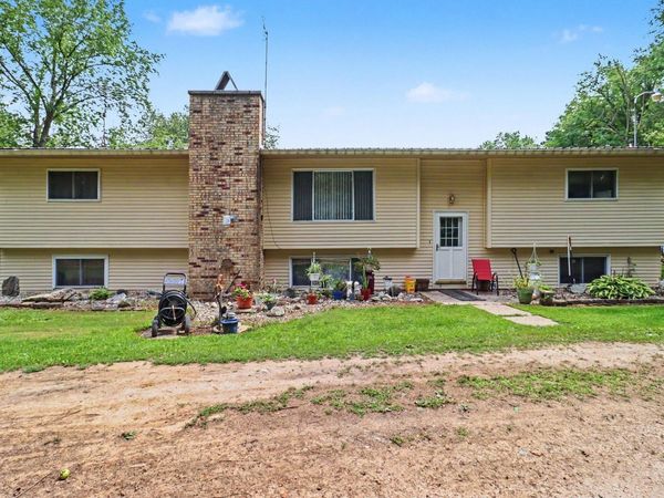 1278 Waldron Road N, Crystal, MI 48818