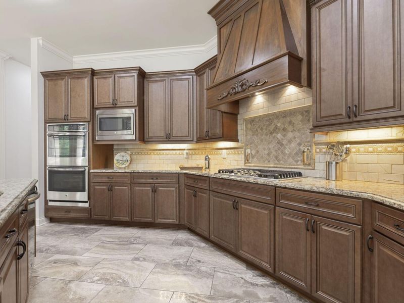 5502 Via Alvito Drive , Westerville, OH 43082 Photo 14