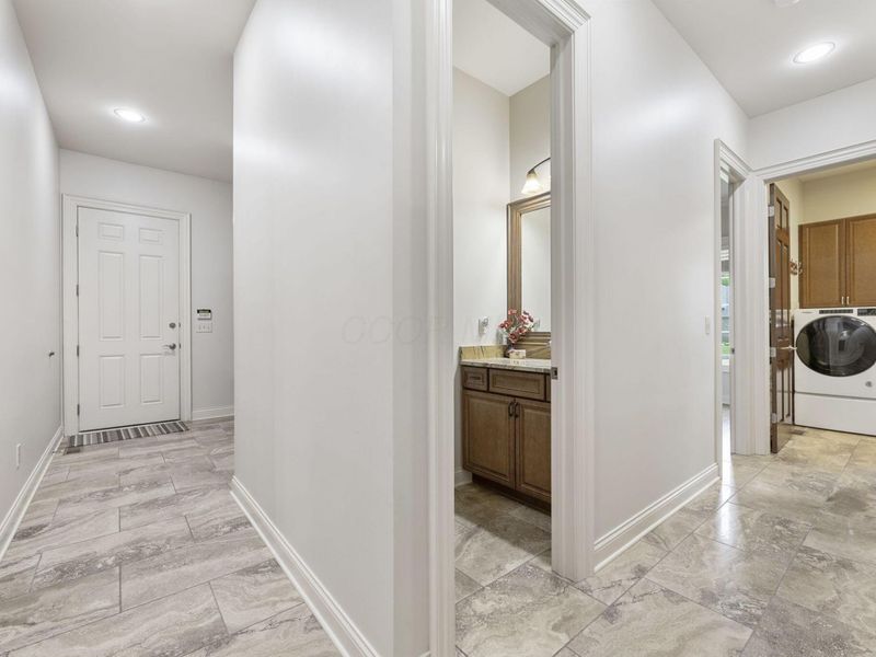 5502 Via Alvito Drive , Westerville, OH 43082 Photo 25