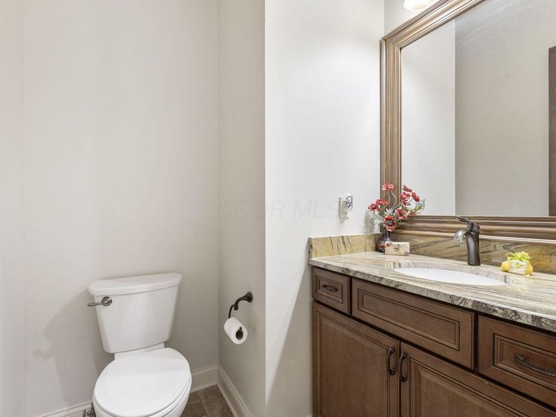 5502 Via Alvito Drive , Westerville, OH 43082 Photo 26