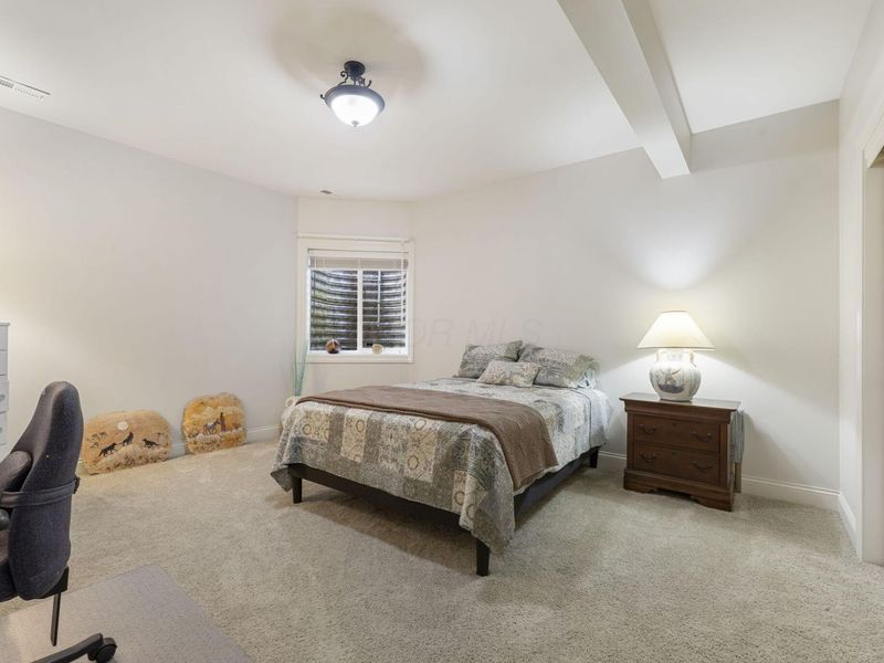 5502 Via Alvito Drive , Westerville, OH 43082 Photo 35