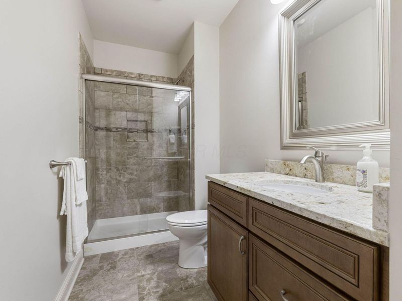 5502 Via Alvito Drive , Westerville, OH 43082 Photo 37